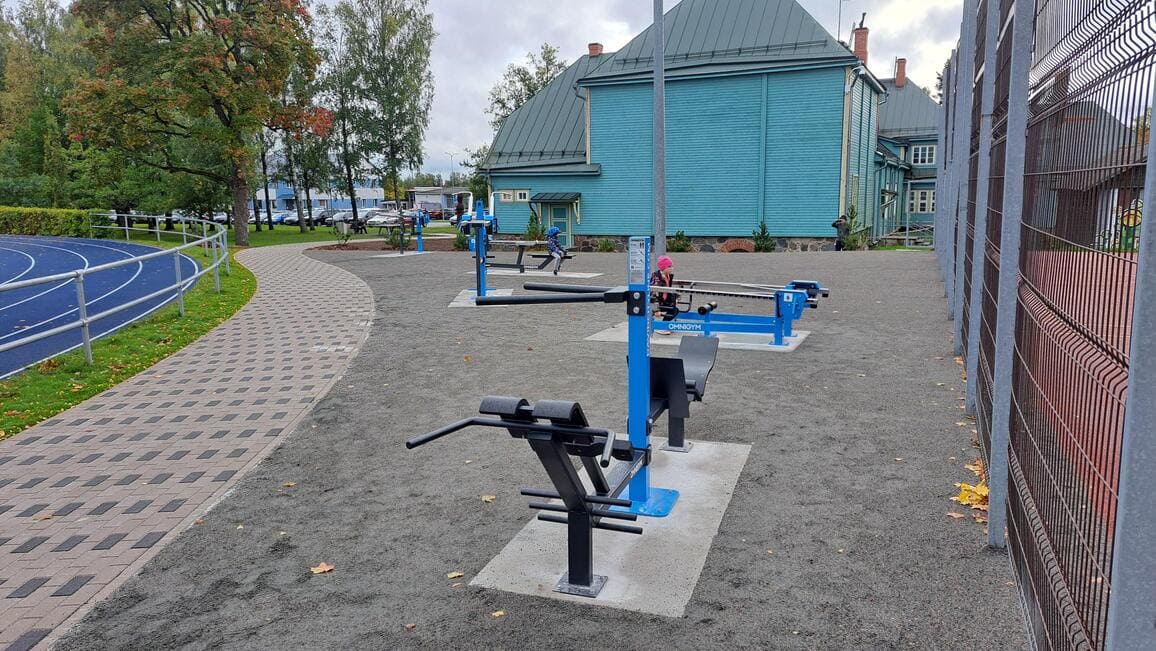 Kadrina Staadioni välijõusaal