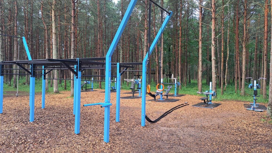 Kuressaare Tervisepargi välijõusaal